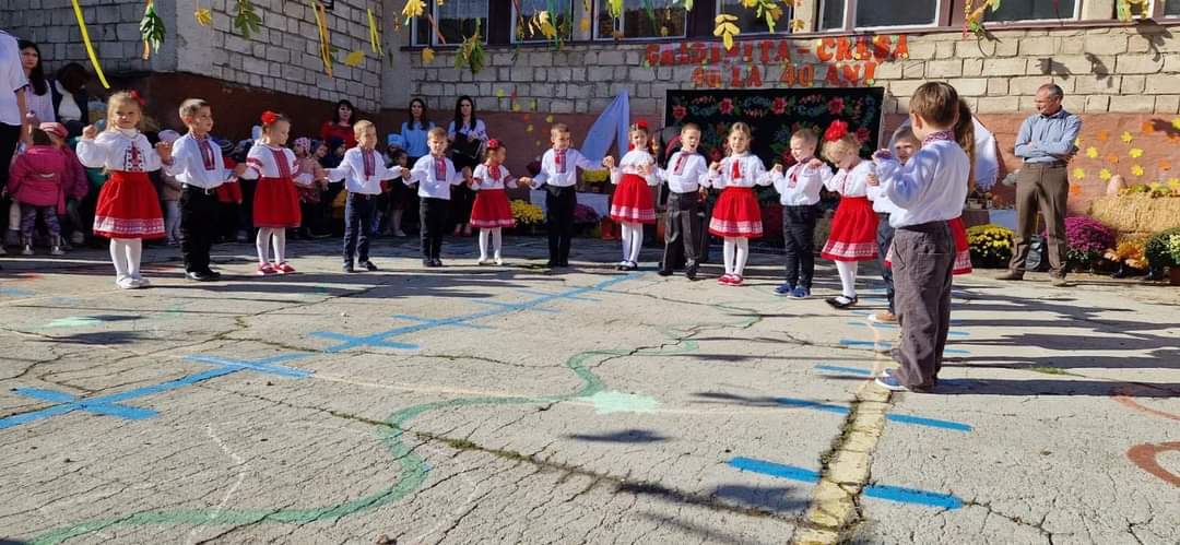 La mulți ani, gradinita mea ,,Lumea Copilariei,,